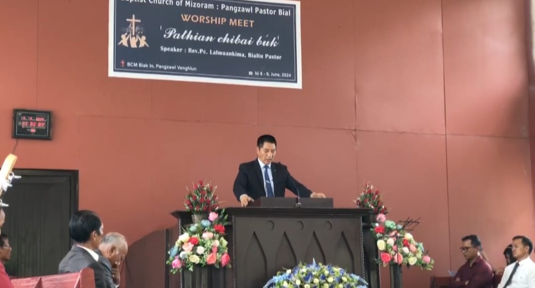 Pangzawl pastor bial leh Tuampui Pastor Bial(Aizawl) ten Worship Meet an hmang