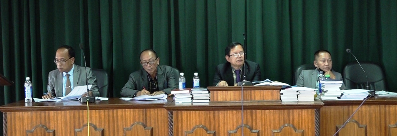 Communications Department, Audio Visual Production-a thawk tur Production Assistant  thar pakhat lak a ni.