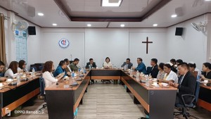 Pi Lalrinpuii, Hon’ble Minister for H&FW,SW&TA leh Tourism Dept. changtu in Christian Hospital Serkawn a tlawh